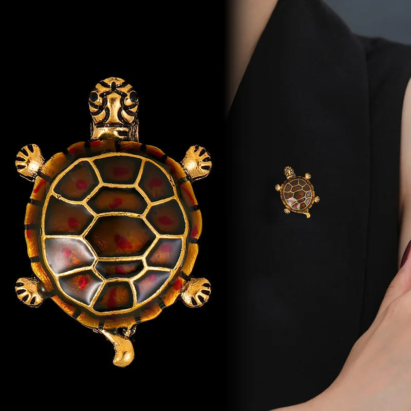 Fashion new oil painting small turtle brooch simple retro animal crawling turtle pin men and women clothing jewelry gifts