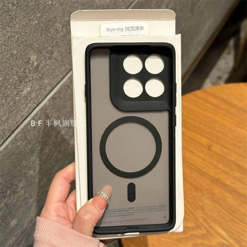 Etui do Motorola Signature Moto Edge 70 Pro Edge70 Ultra 5G Magnetyczne Kompatybilne z MagSafe Matowe Przezroczyste Akrylowe Twarde Etui Ochronne — zdjęcie produktu 5