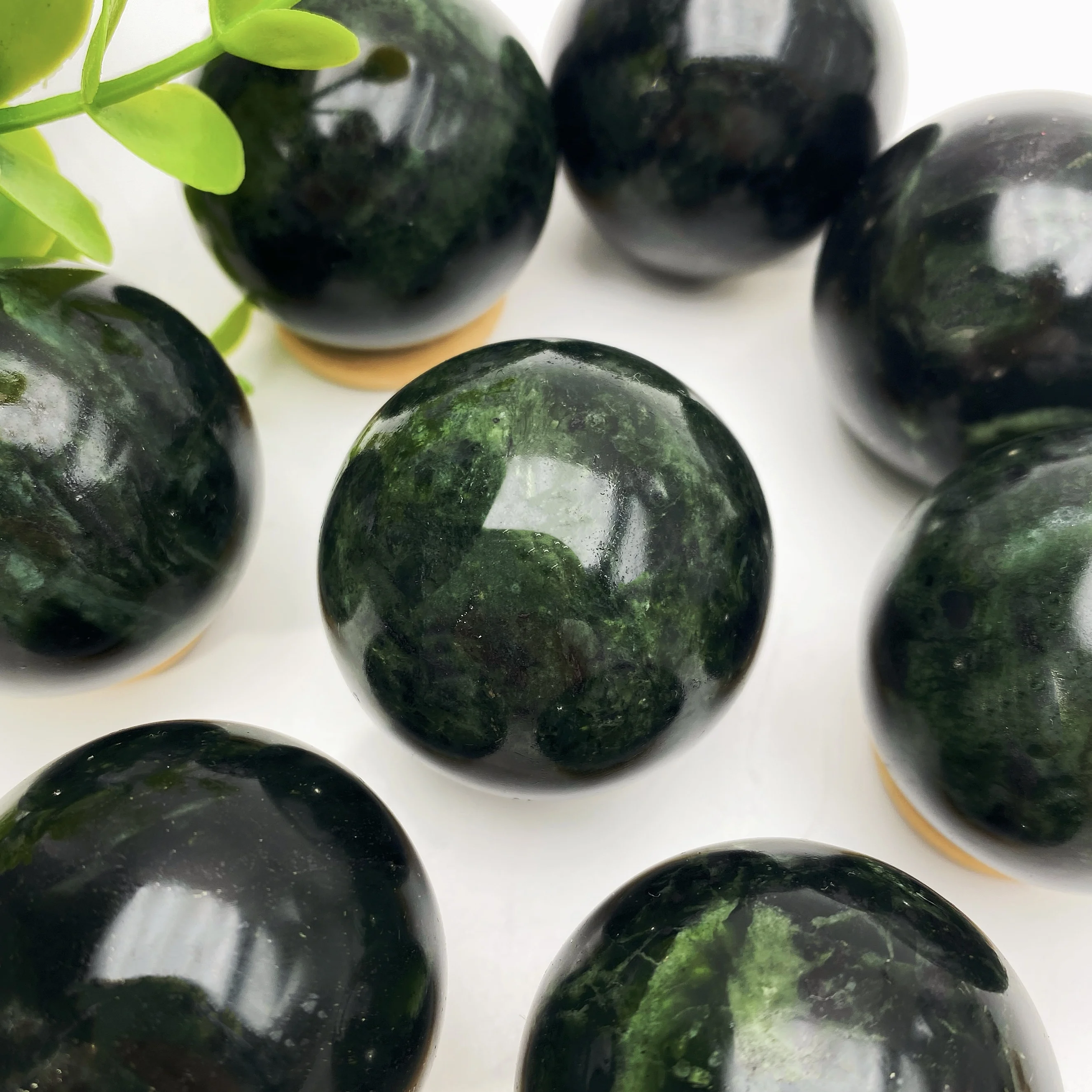 1pc Natural Tibetan Serpentine Stone Ball Crystal Ornament, Unique Color, DIY, Creative Home Desktop Decorations, Perfect Gift