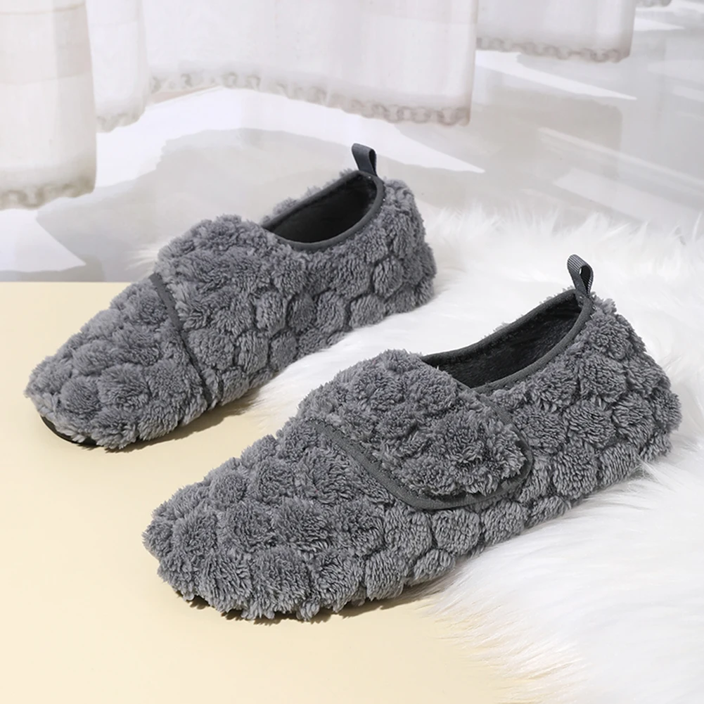 Warm Slip-on House Shoes Non Slip Flat Thermal Slippers Adjustable Cute Furry Slippers Hook and Loop Slippers for Autumn Winter