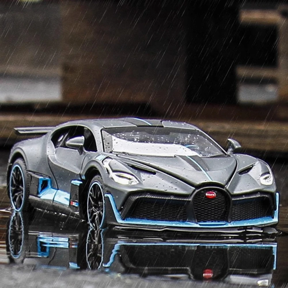 Scale 1:32 Bugatti Divo Toy Car Model Alloy Diecast Pull Back Sound Light Simulation Models Cars Toys Hobby Ornaments Gifts