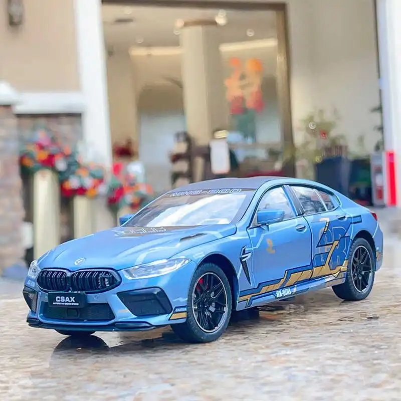 

1:24 BMW M8 Alloy Sports Car Model Diecast Metal Toy Vehicles Car Model High Simulation Collection Childrens Toys Gift C351
