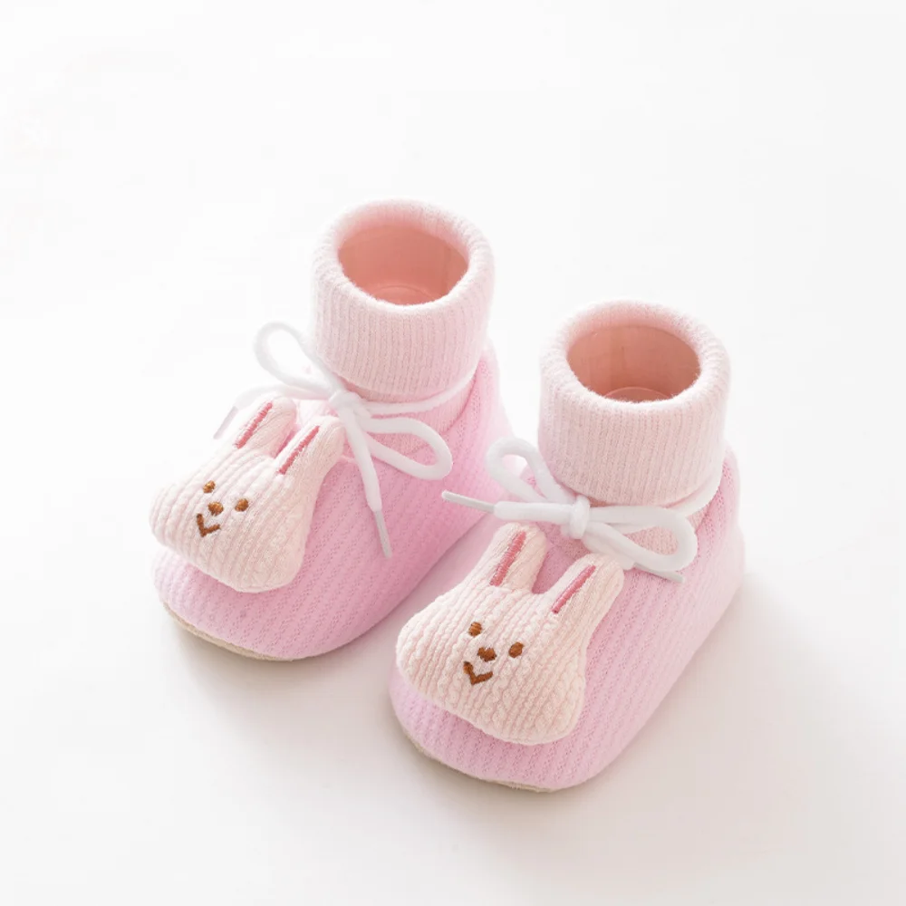 Chaussures coordonnantes en coton pour nouveau-né, mocassins à semelle souple pour bébé, design au beurre de dessin animé mignon, chaussures pour tout-petits, haute qualité