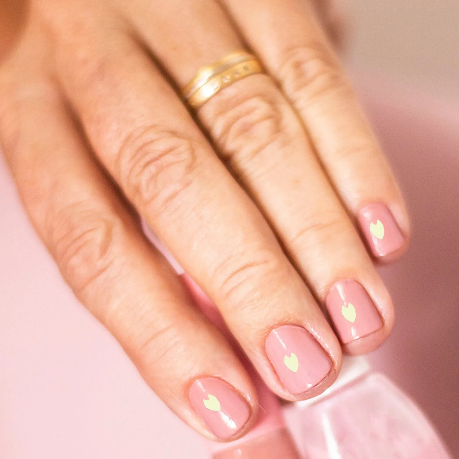 

3 коробки блесток для дизайна ногтей, высококачественные блестки из ПЭТ для DIY маникюра, декора ногтей, макияжа, блестящие блестки, принадлежности для маникюра, сияющие