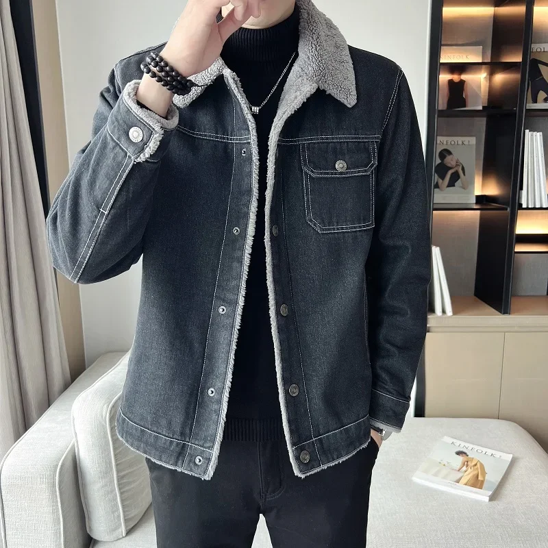 

Men Denim Jacket Men Fleece Trendy Winter Velvet Coats 2025 Men Korean Slims Casual Thick Jacket Male Lamb Fur Casual Outerwear