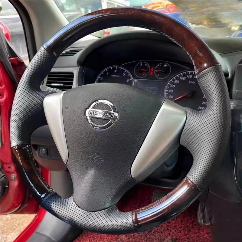 

Hand-Stitched black Genuine Leather peach wood grain car Steering Wheel Cover For Nissan Tiida Sylphy Sentra Versa 2014-2017