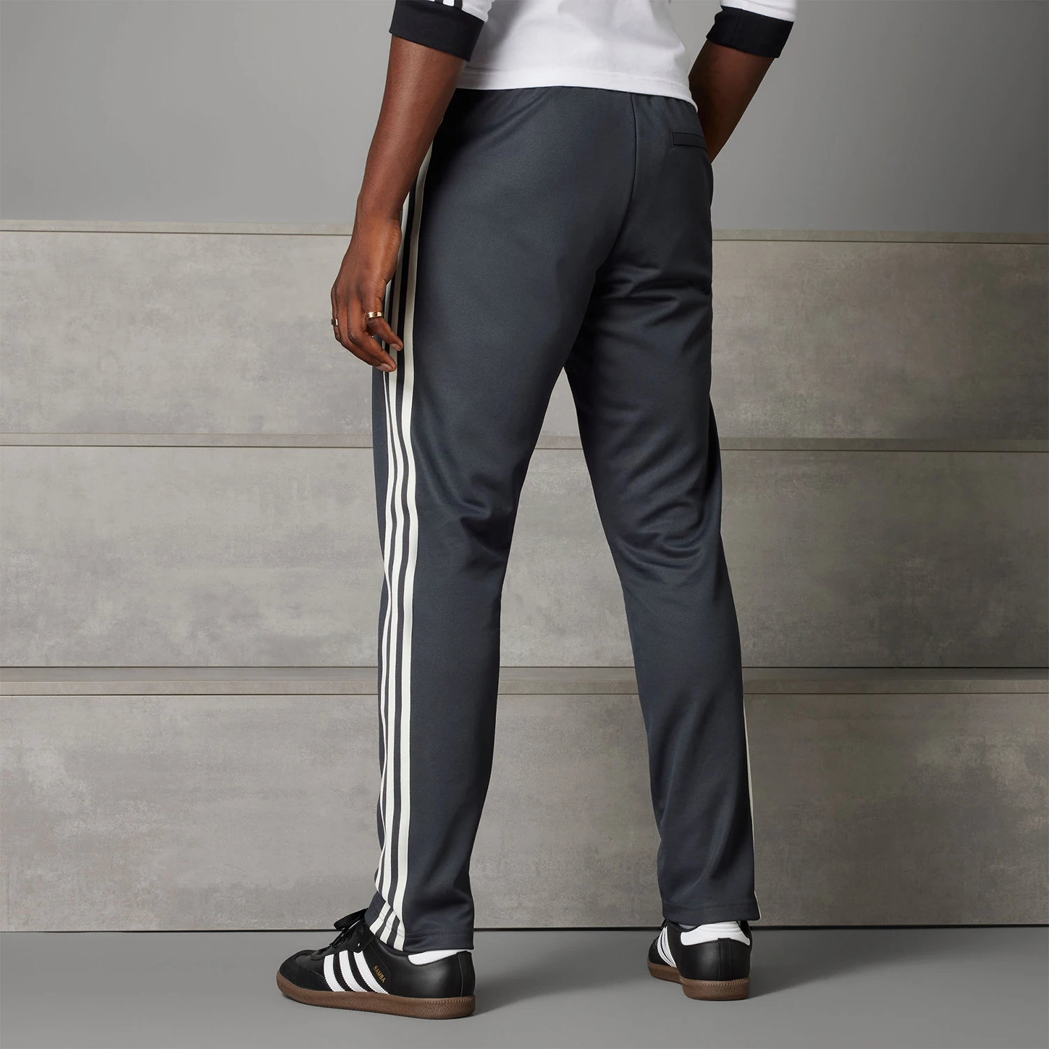 Adidas Genuine Trefoil Men's Minimalist Casual Sport Woven Pants IU2101