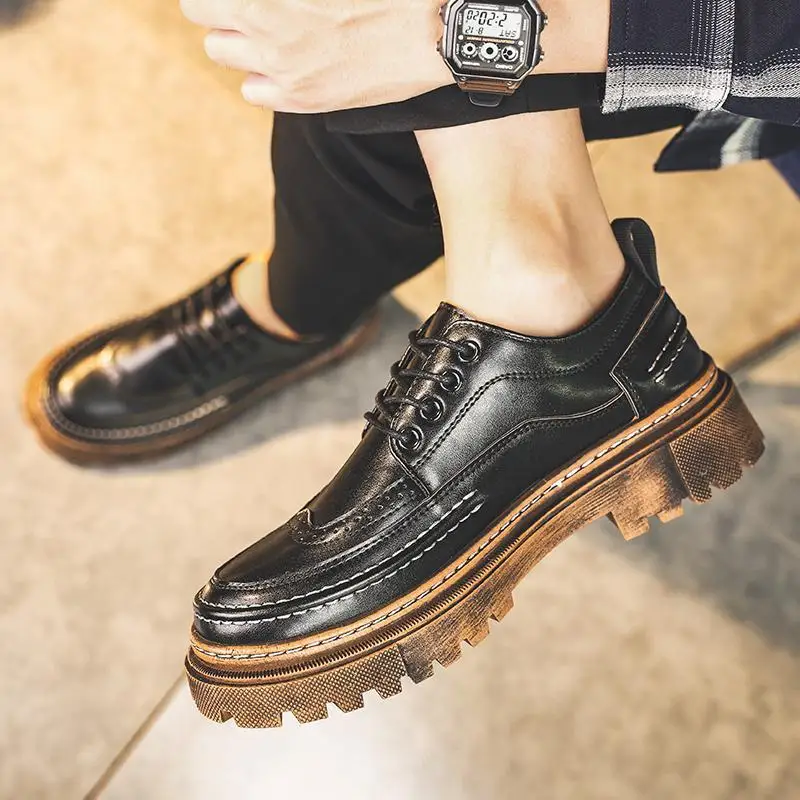 Hair Stylist Brogue Leather Shoes Men's 2023 New Autumn British Style Business Soft Bottom Casual Leather Shoes Men