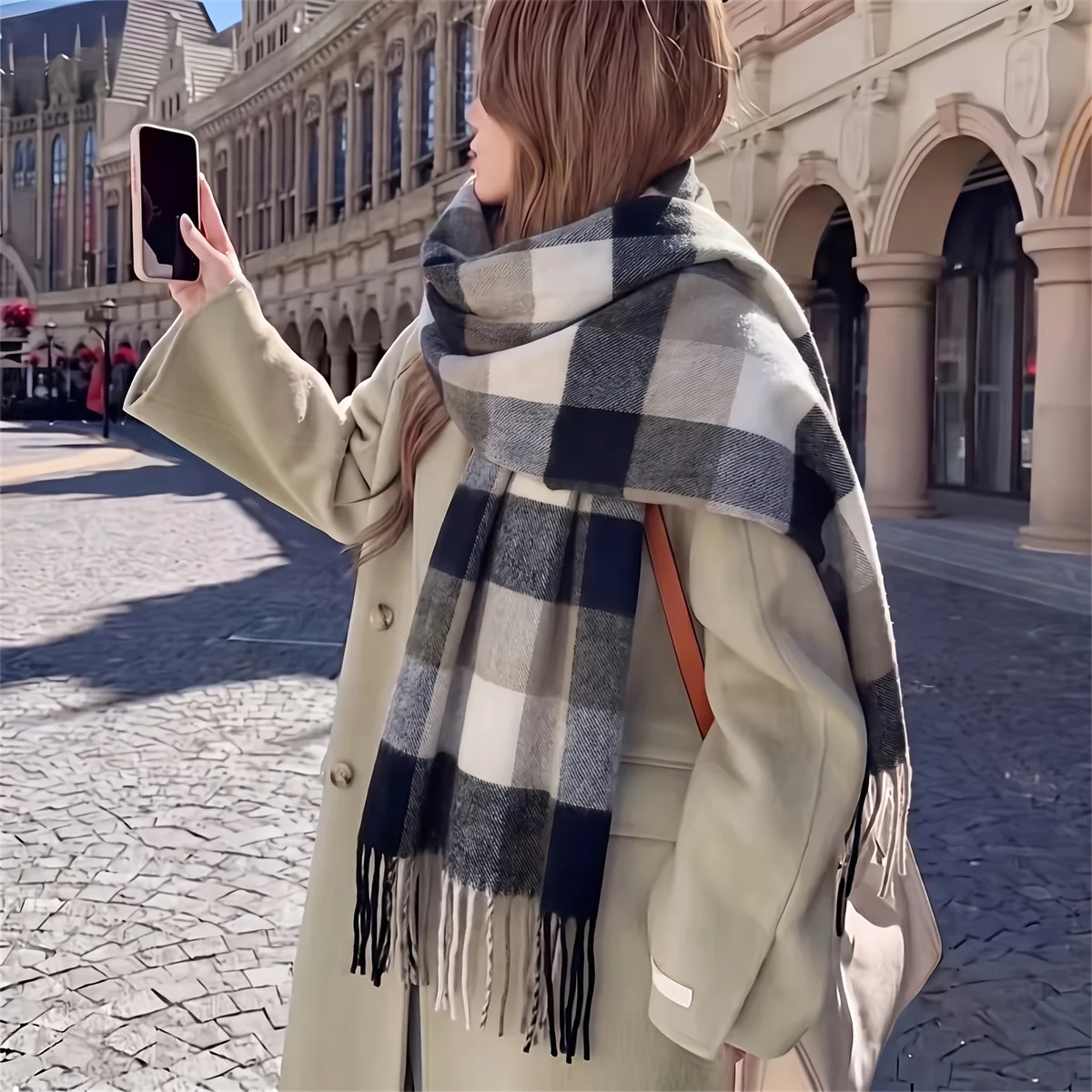 Classic Grid Check Tassel Long Scarf For Ladies Soft Touch Plaid Pattern Fringe Edge Versatile Daily Outdoor Neck Wrap Scarves