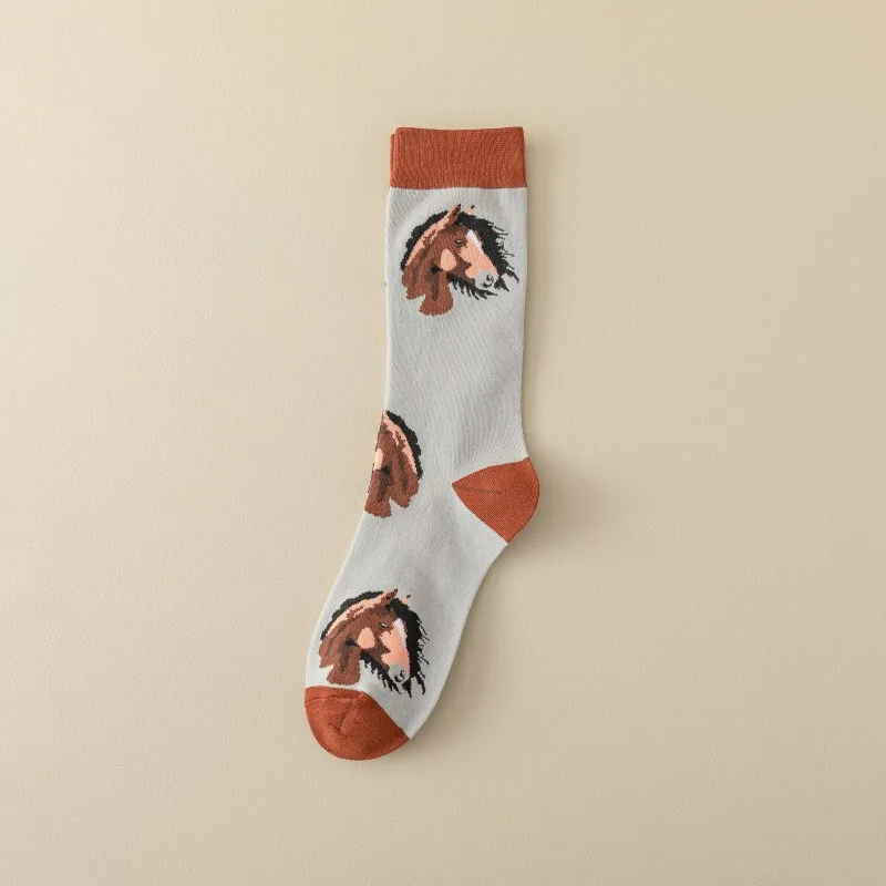 1/5 Pairs Frauen Pferd Druck Retro Mitte Rohr Baumwolle Socken Mode Street Style Schweiß Absorbieren Atmungsaktive Sport Freizeit Socken – Detail 13
