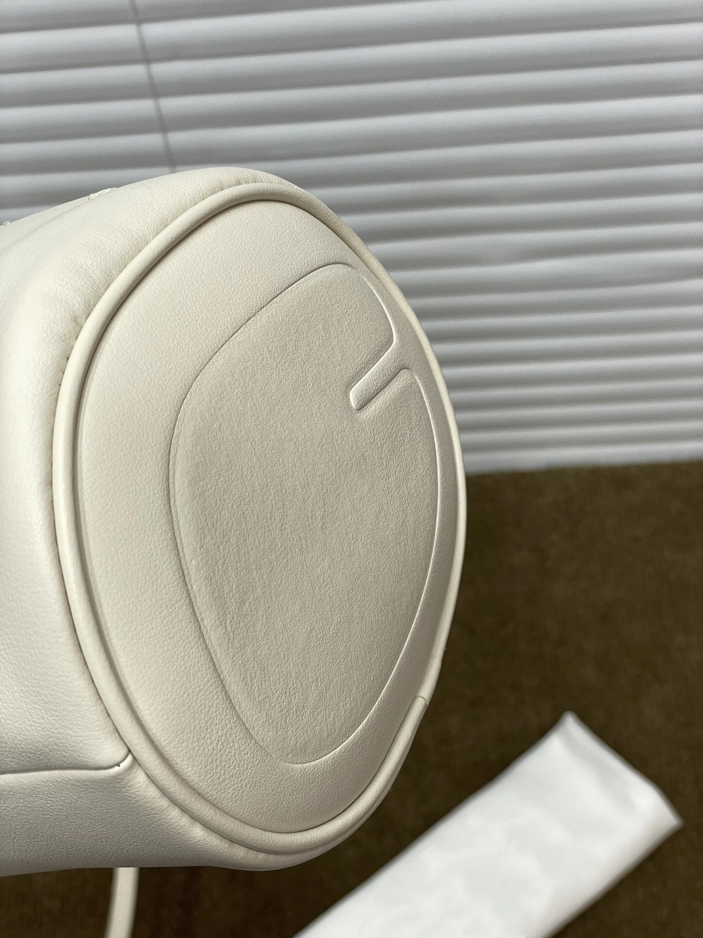 Balde De Couro Artesanal Mini Saco