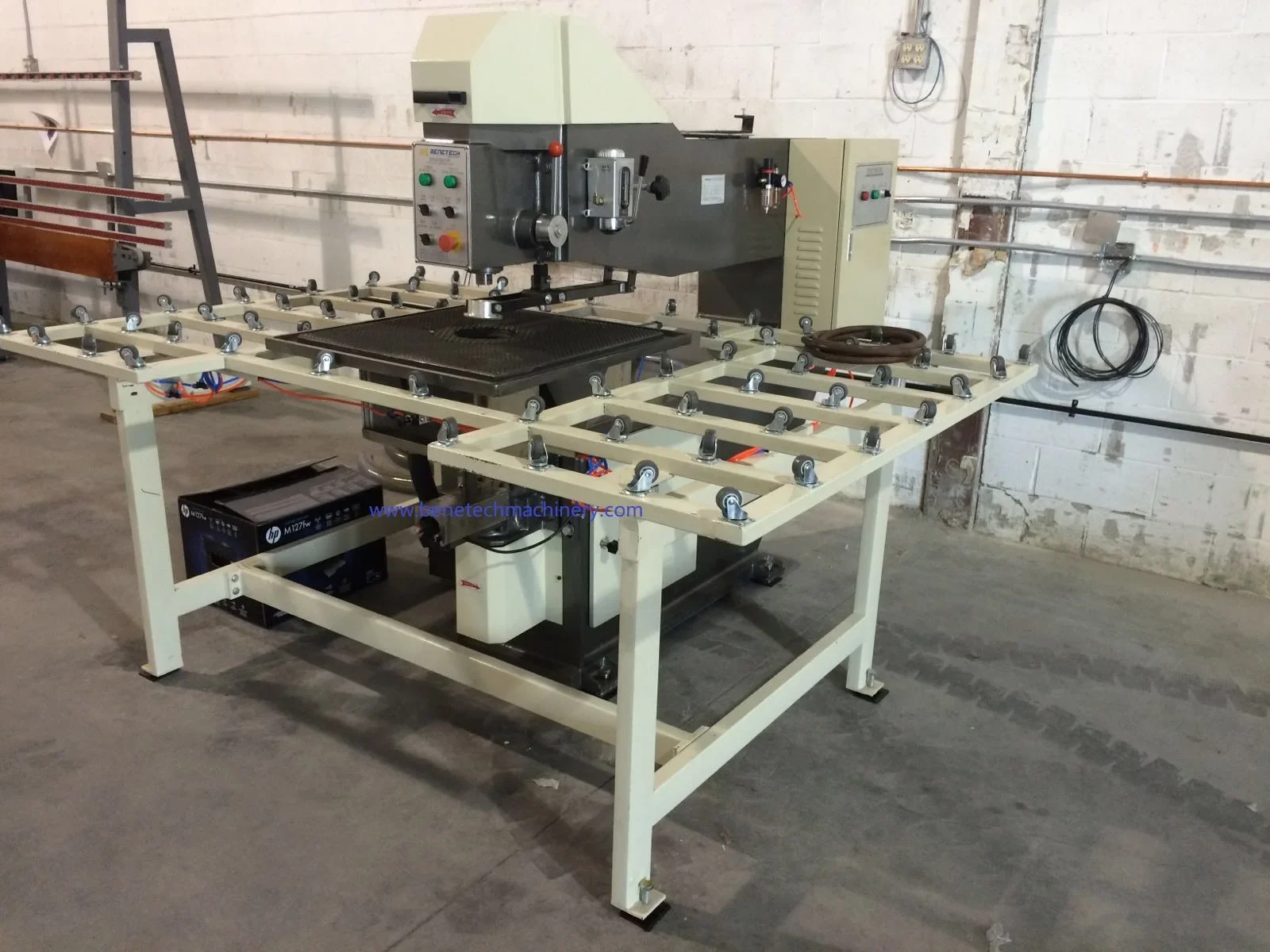 Semi Automatic Glass Drilling hine with High Quality