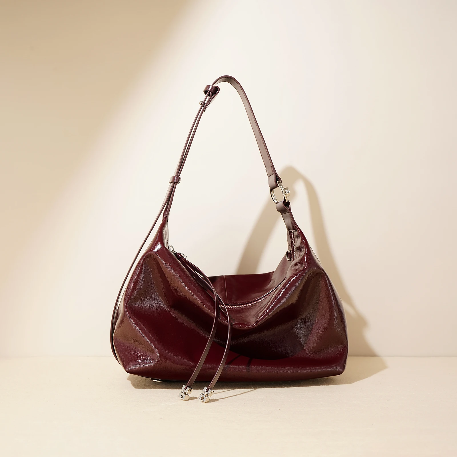 

Luxury Black Shoulder Bag High Quality Leather Double-sided Handbag Matte Shiny Dual-use Crossbody Bag Fashionable Bow Tote Bag