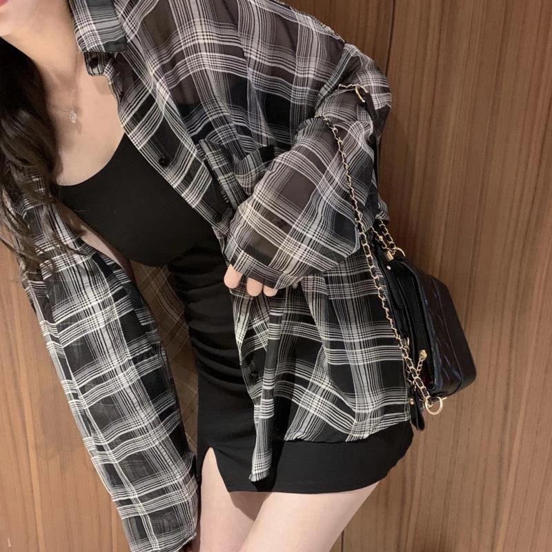 Women Thin Plaid Shirt Casual Long Sleeves Blouse Sun Protection Chiffon Coat Female Button Cardigan All-match Shirt Y2k Tops