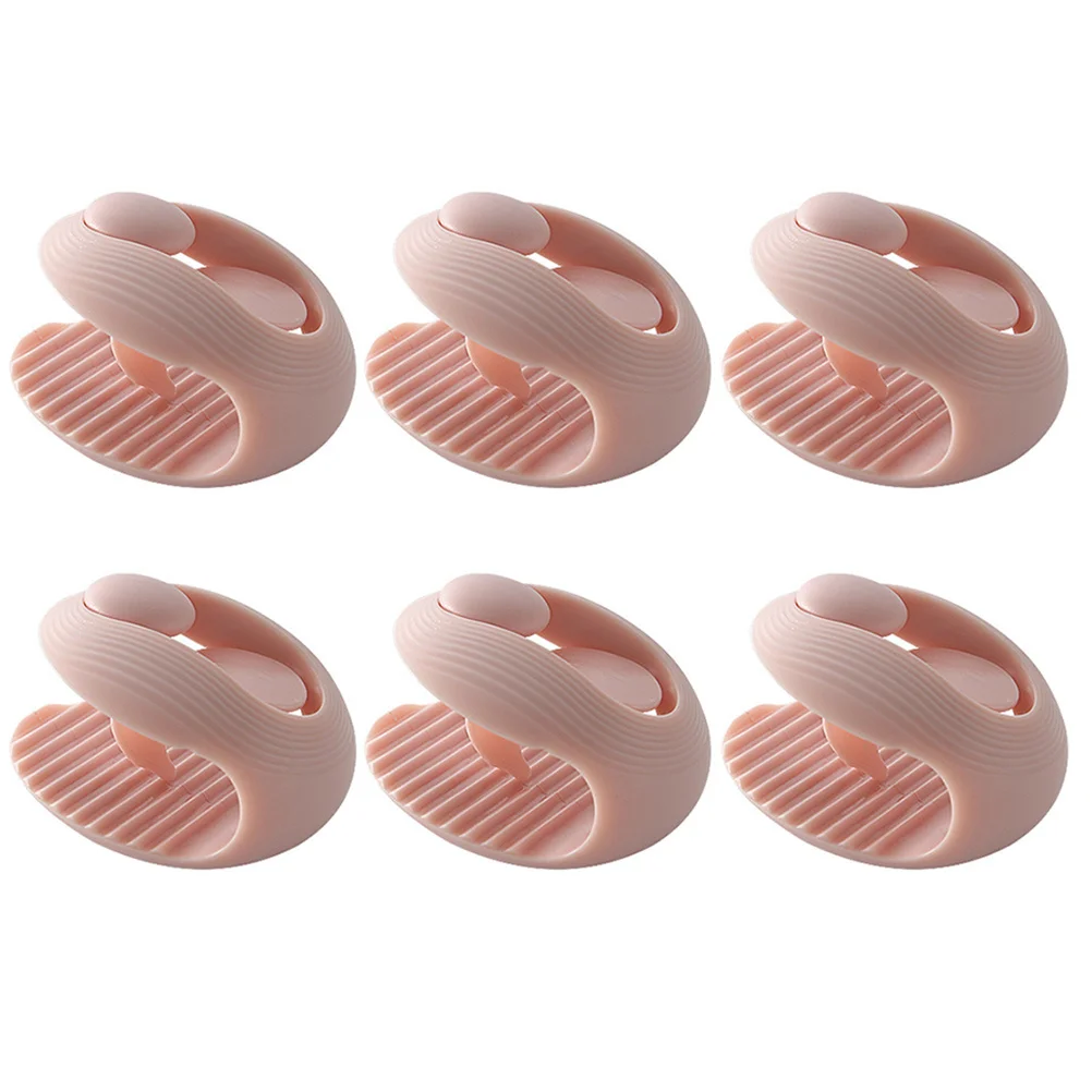 

6Pcs Quilt Cover Clips Practical Needle-Free Quilt Fixers Prevent Bed Sheet Slipping Useful Winter Accessories