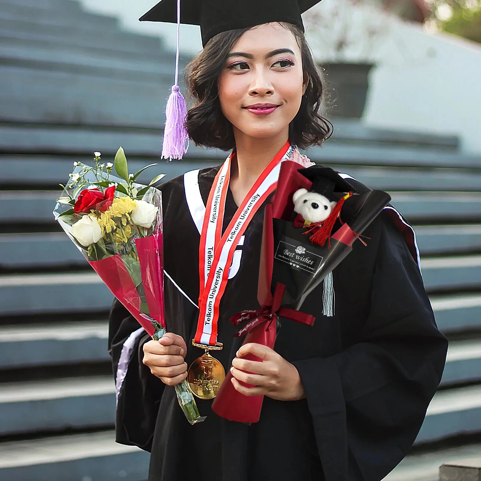 Kawaii الإبداعية باقة التخرج البكالوريوس الدكتوراه موسم التخرج عباد الشمس الوردي واحد الكرتون الدب على شكل باقة الهدايا