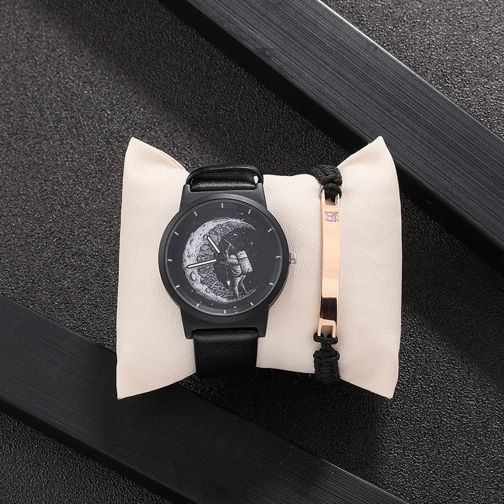 ساعة رائد فضاء أنيقة مع حزام ناعم وحركة دقيقة ومظهر أنيق رائع للارتداء اليومي