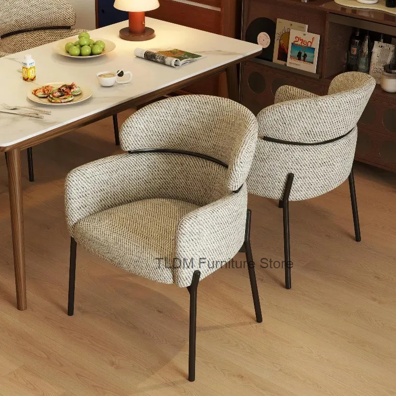 Modern Textured Fabric Upholstered Dining Chair Curved Wrap-around Backrest，Comfort Padded Armchair for Kitchen Home Dining Area