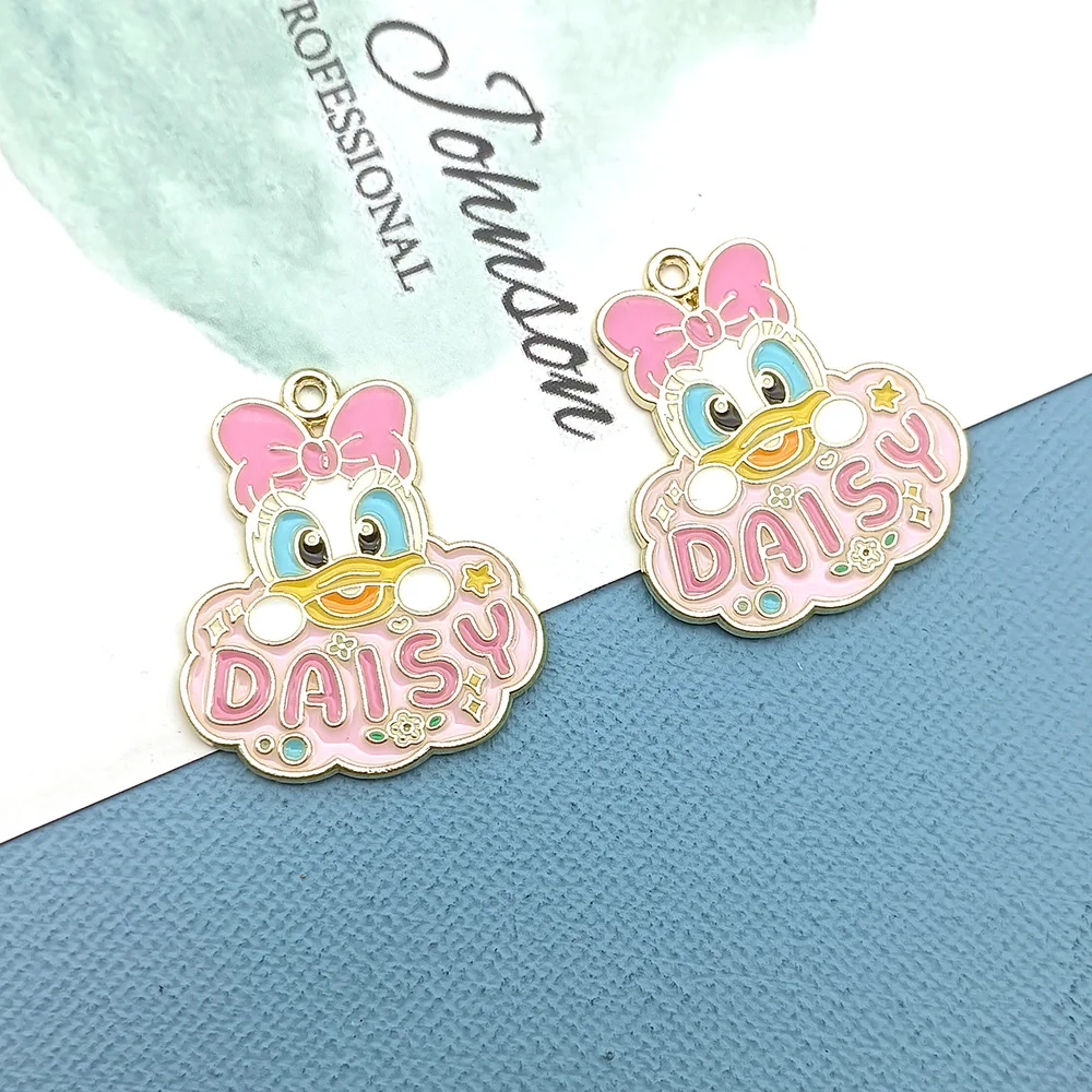 ديزني ميكي دونالد داك لطيف ويني الدب الكرتون قلادة DIY سبيكة مجوهرات اكسسوارات المفاتيح قلادة بالجملة