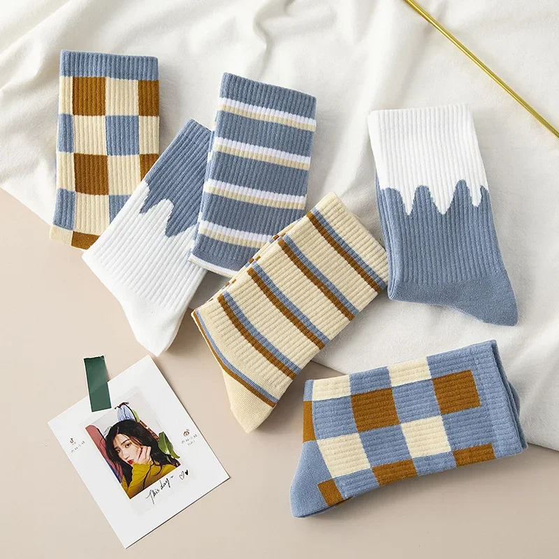 

5 Pairs/Pack Kawaii Women Socks Harajuku Trend Women Checkered Stripe Bule Socks Girl Cotton Socks