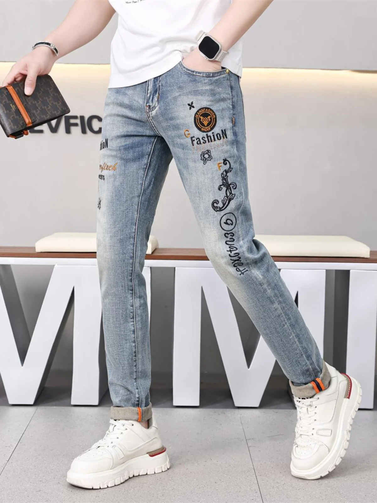 

Spring High-End Embroidered Print Men's Slim Fit Jeans Cotton Stretch Denim Casual Long Pants Faion Urban Sle Breathable