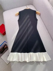 2024 primavera estate nuova moda contrasto colore impiombato volant vestito donna elegante sottile o-collo senza maniche abito lavorato a maglia signore