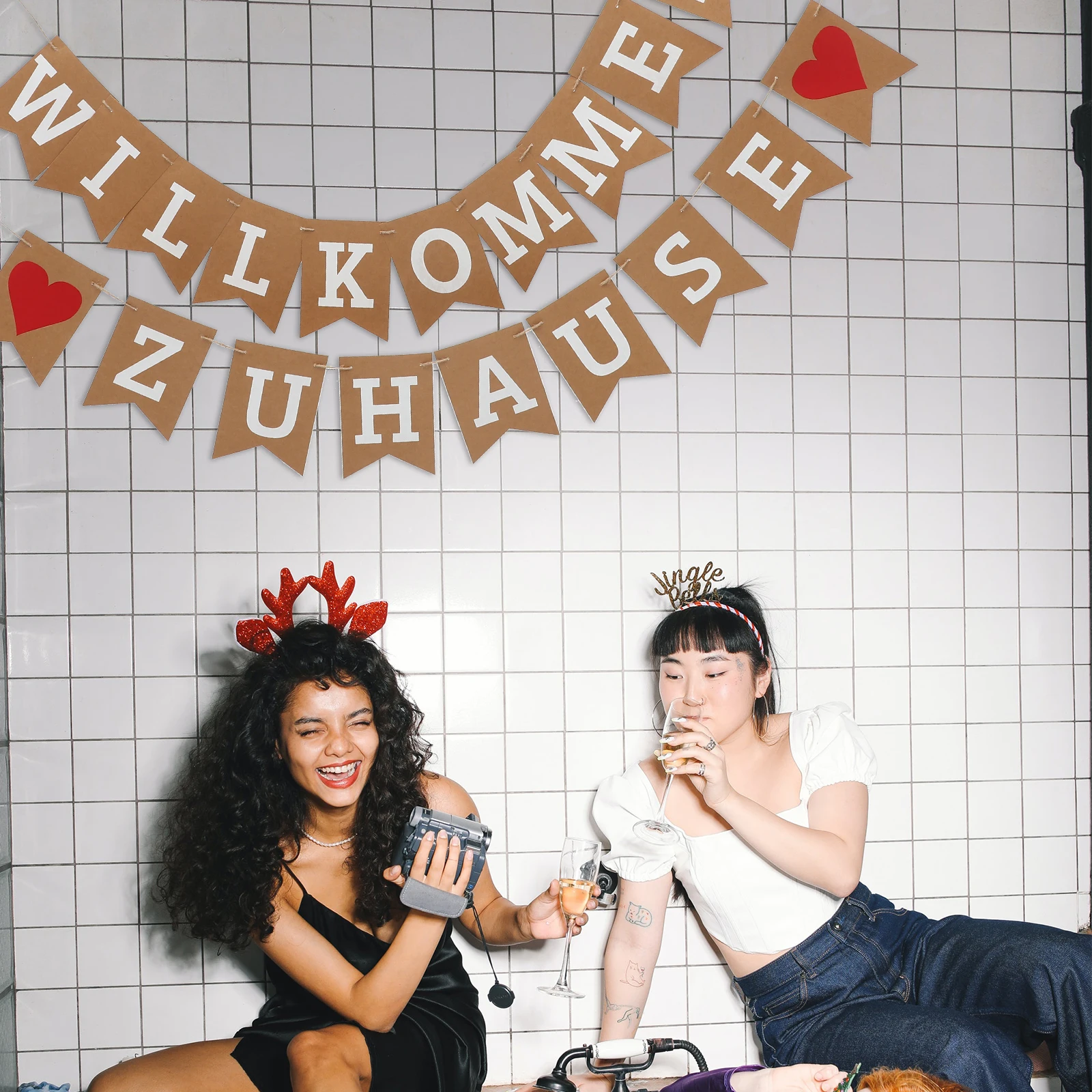 

Premium Paper Swallowtail Banner Family Gathering Reusable Festive Atmosphere Photo Prop Letter