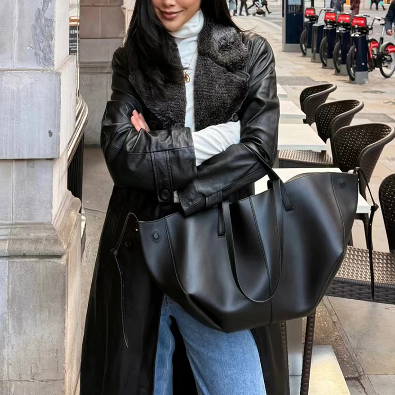 

2025 Luxury Large Capacity Handheld Wing Bag, Women's Casual Commuter Shoulder Bag, Leather Handheld Underarm Tote Bag