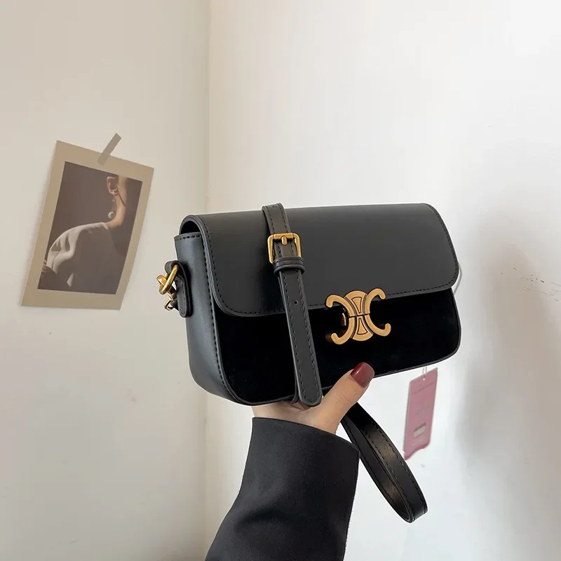 

2025 Trendy Matte Small Square Bag — Retro Spliced Contrast, Versatile Shoulder/Messenger for Daily/Dates