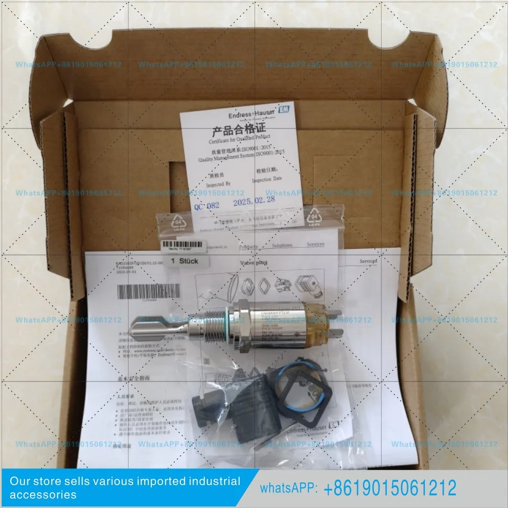 Tuning Fork Switch FTL31-AA4U2AAW5J Liquid Level Gauge FTL31-14X8/0 Original