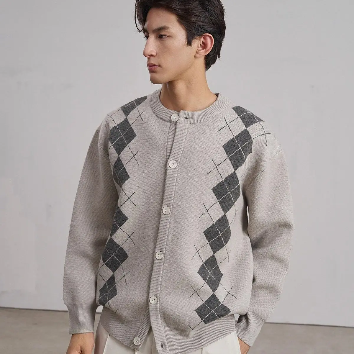 Men's Argyle Jacquard Knit Cardigan Winter Crewneck Geometric Motifs​ Jumper Couple Knitwear Vintage Loose Warm Sweater Coat