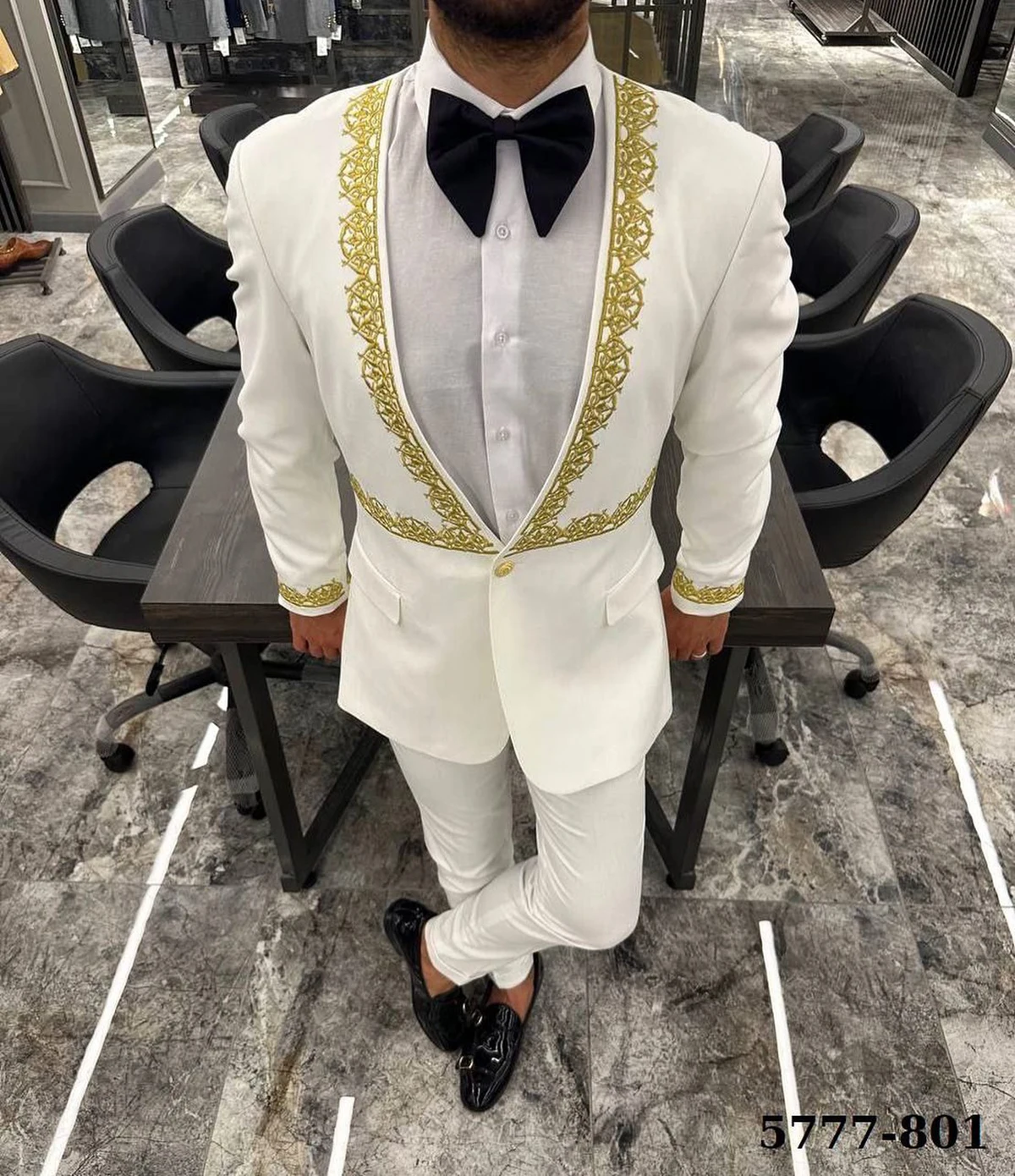 Ternos de casamento bonito masculino, smoking, sem lapela, Lace Applique, um botão personalizado, Groom Blazer, calças, Formal sob medida, 2 peças