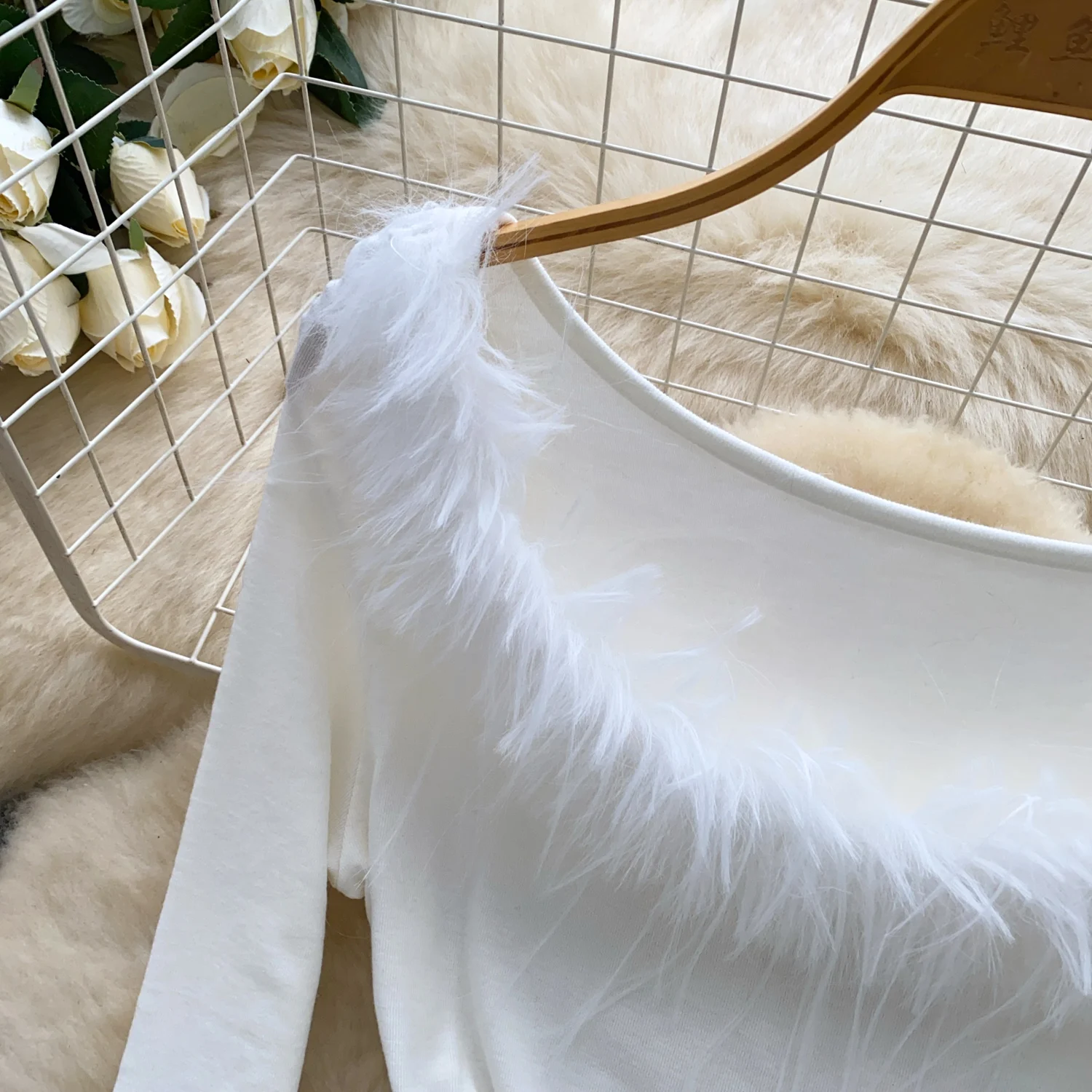 เสื้อแขนยาวคอโอ ดีไซน์เก๋ ตัดต่อสุดเซ็กซี่ สไตล์เกาหลี แฟชั่นไฮสตรีท เสื้อผ้าผู้หญิงสำหรับฤดูใบไม้ร่วง