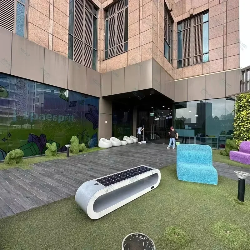 Hot Sale Urban Smart Solar Energy Bench Wireless Charging Steel Park Bench Direct From Supplier