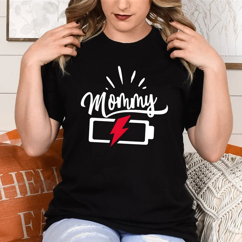 Funny Graphic Mommy and Me Matching Clothes Mommy Low Battery Daughter Charged Battery Parenting Short Sleeves Family Matching T