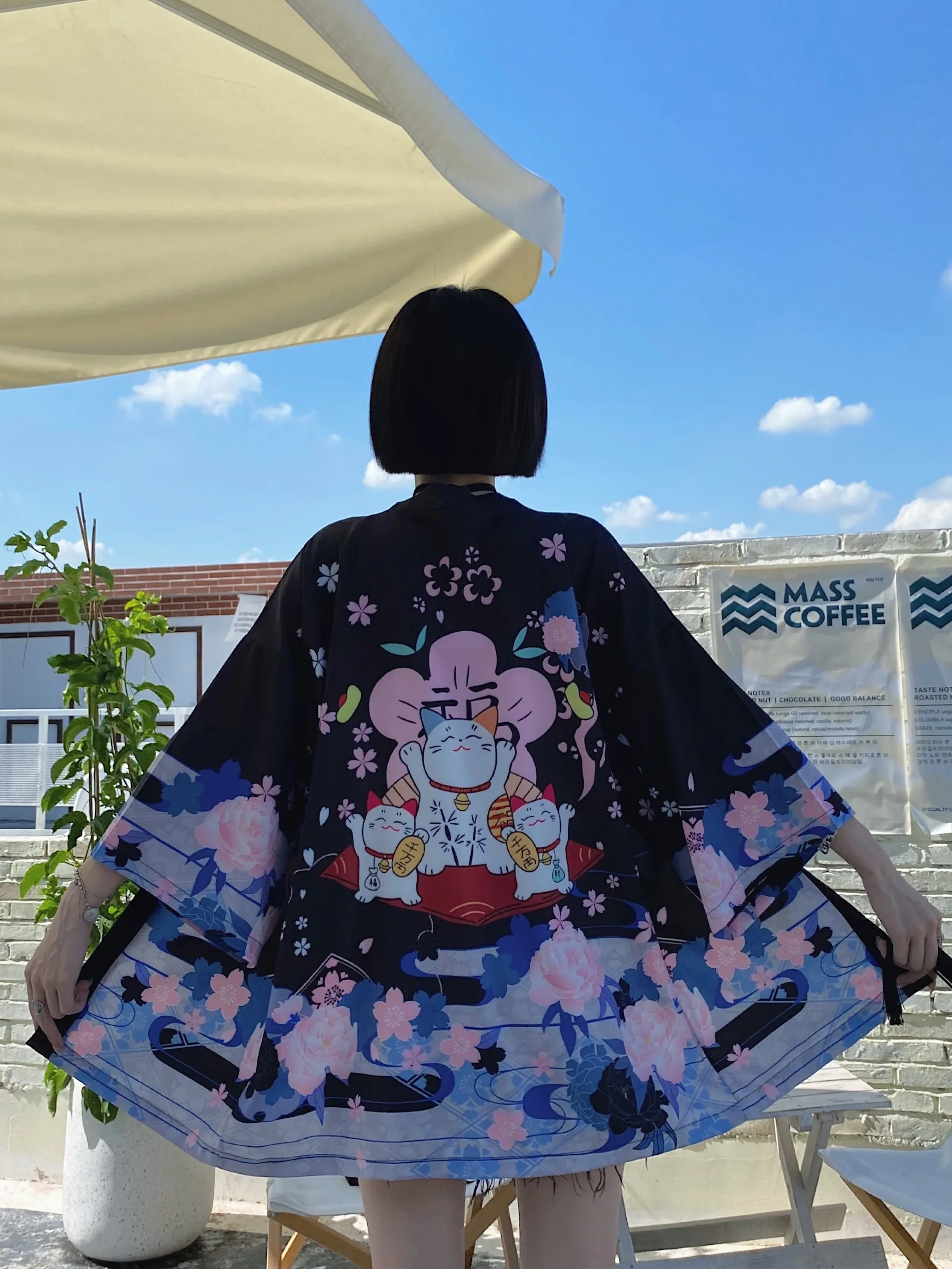 Pink animation charm cat printed Hanfu Feather weave thin improved Japanese kimono cape picture loose Japanese trend seven-point