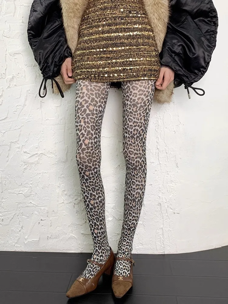 Medias básicas Vintage Millennium con personalidad picante para chica, pantimedias finas con estampado de leopardo, pantimedias sexis para mujer