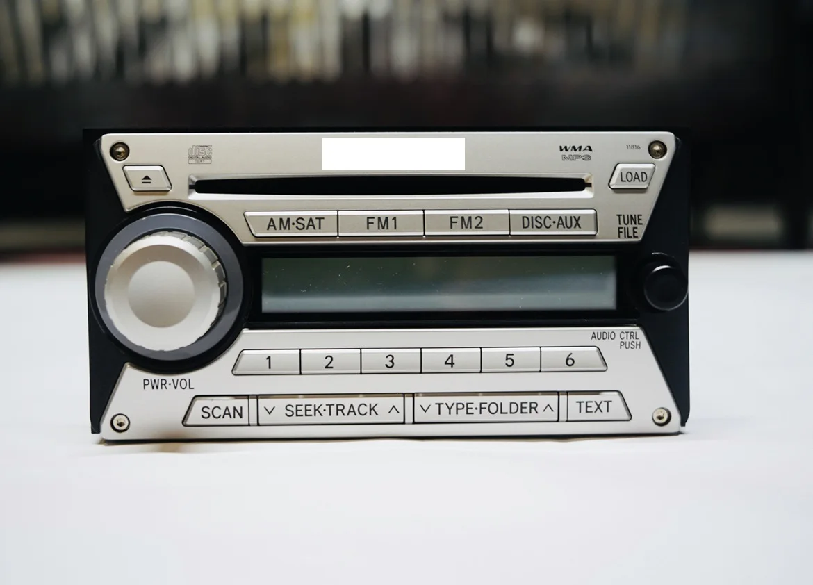 مصنع العرض المباشر راديو السيارة المؤهل مشغل أقراص مضغوطة قياسي أمريكي لـ FJ Cruiser 2007-2020 #2