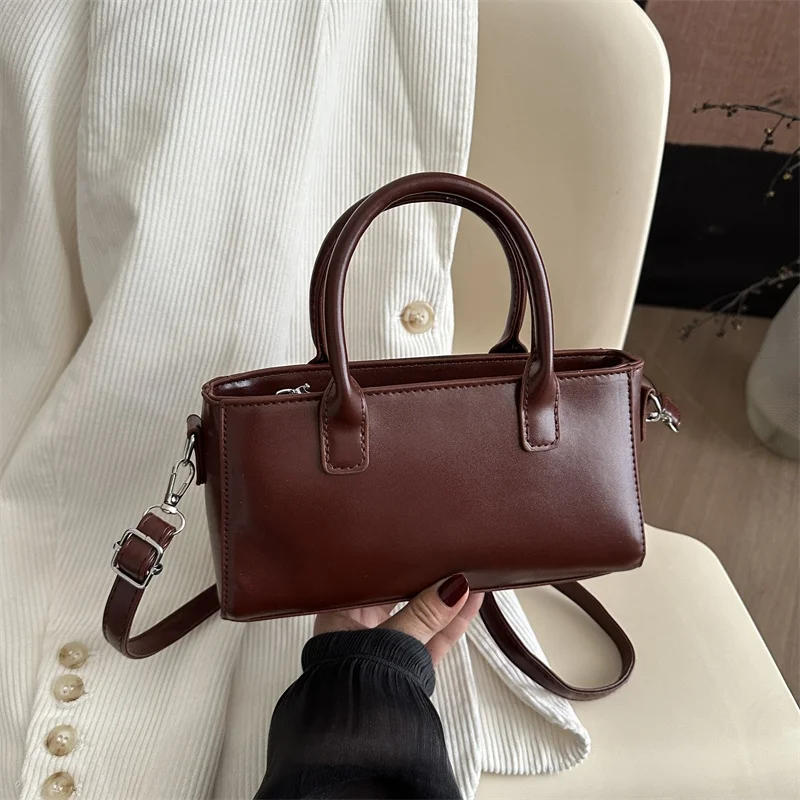 Vintage Feel Women's Shoulder Bag Versatile Crossbody Handbag Spring Summer Fashion Soft PU Leather Square Bag Casual Use