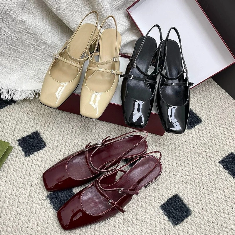 Nouvelles sandales Mary Jane à talon épais et bout carré français pour femme, en cuir verni et strass, collection Printemps-Été 2026