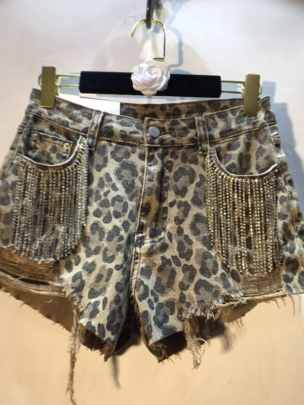 2025 여름 신상 헤비 인더스트리 태슬 다이아몬드 체인 하이웨이스트 슬림 레오파드 프린트 데미지 데님 숏팬츠 여성 스트릿 핫팬츠