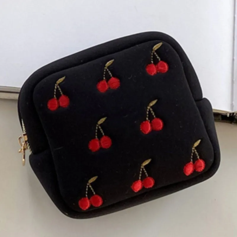 Cherry Embroidery Coin Purse PU Leather Trend Short Zipper Wallet Women Cute Mini Wallet Student Simple Fashion Wallets 2024