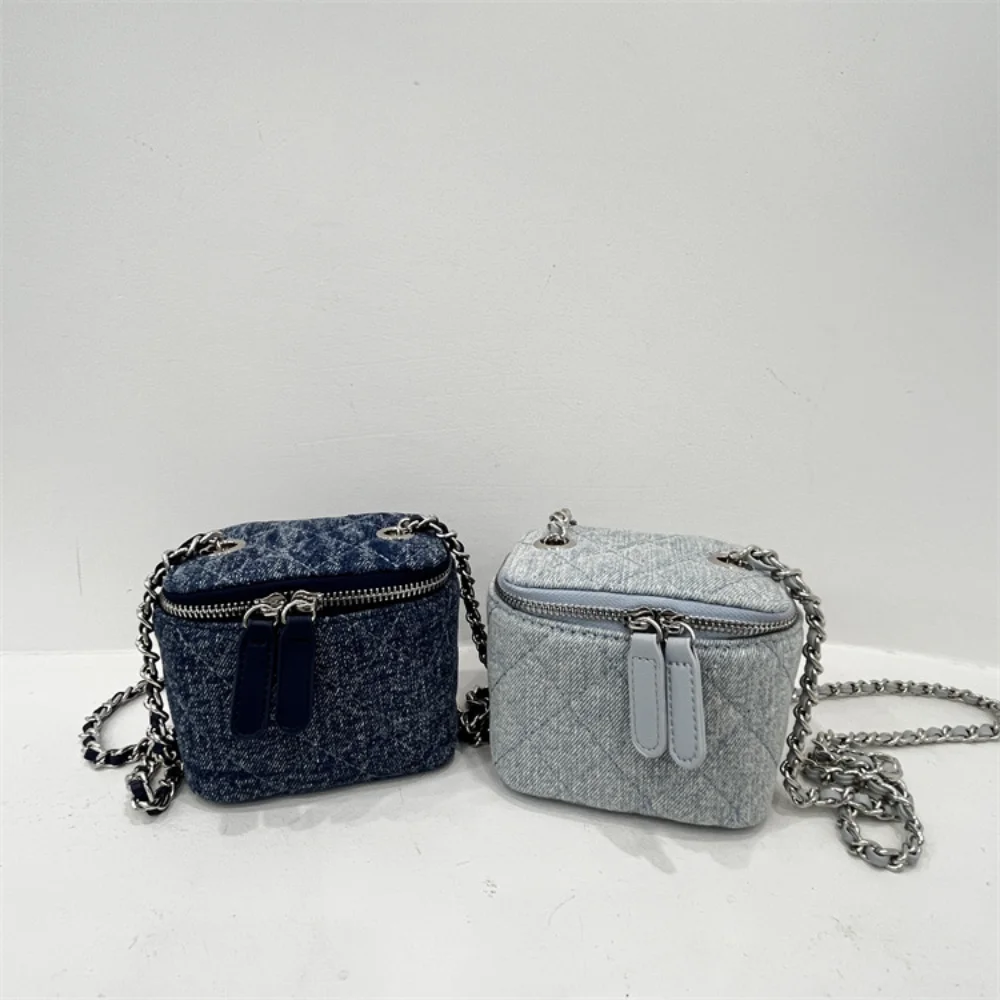 

Mini Denim Crossbody Bags for Women 2023 Designer Chains Shoulder Bag Lingge Handbags and Purse Small Lipstick Coins Box Bag New