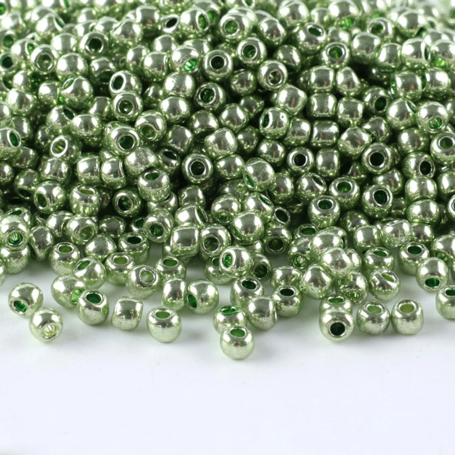 Domestic CJ 11/0 Metallische Runde Perlen Top Seed Beads 10g/Röhrchen Schmuckzubehör Geeignet für Verschiedene DIY- und Andere Handarbeiten – Detail 7