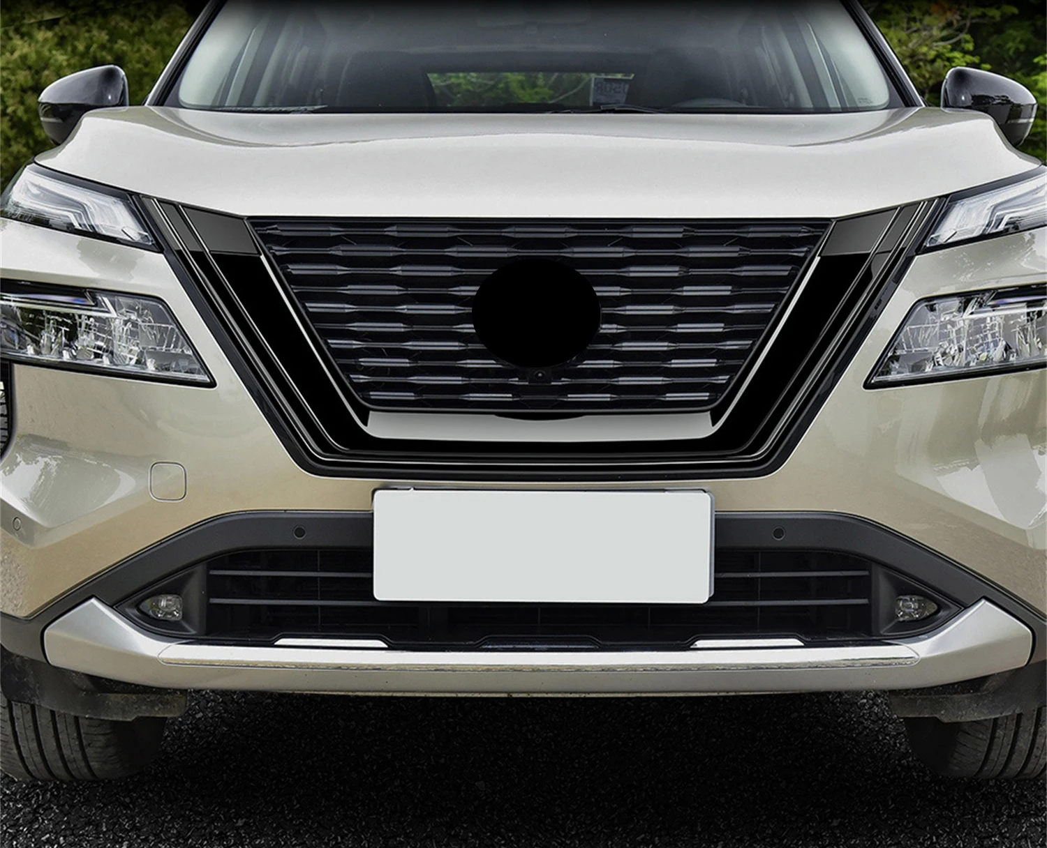For Nissan Rogue X-Trail T33 2021-2023 Glossy Black Front Center