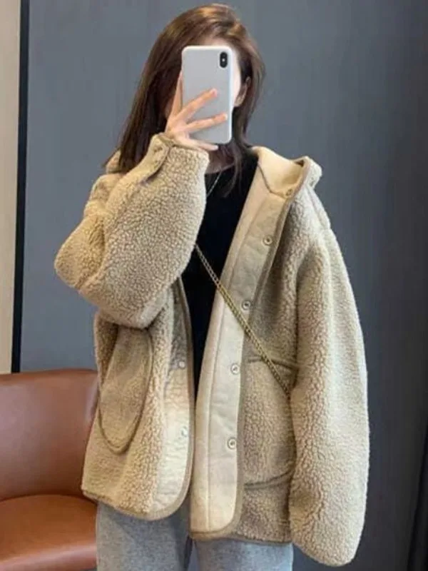 

Модный повседневный простой кардиган с капюшоном из овечьего бархата и хлопка, верхняя одежда из полиэфирного волокна, молодежная зимняя модель, эксклюзивно онлайн