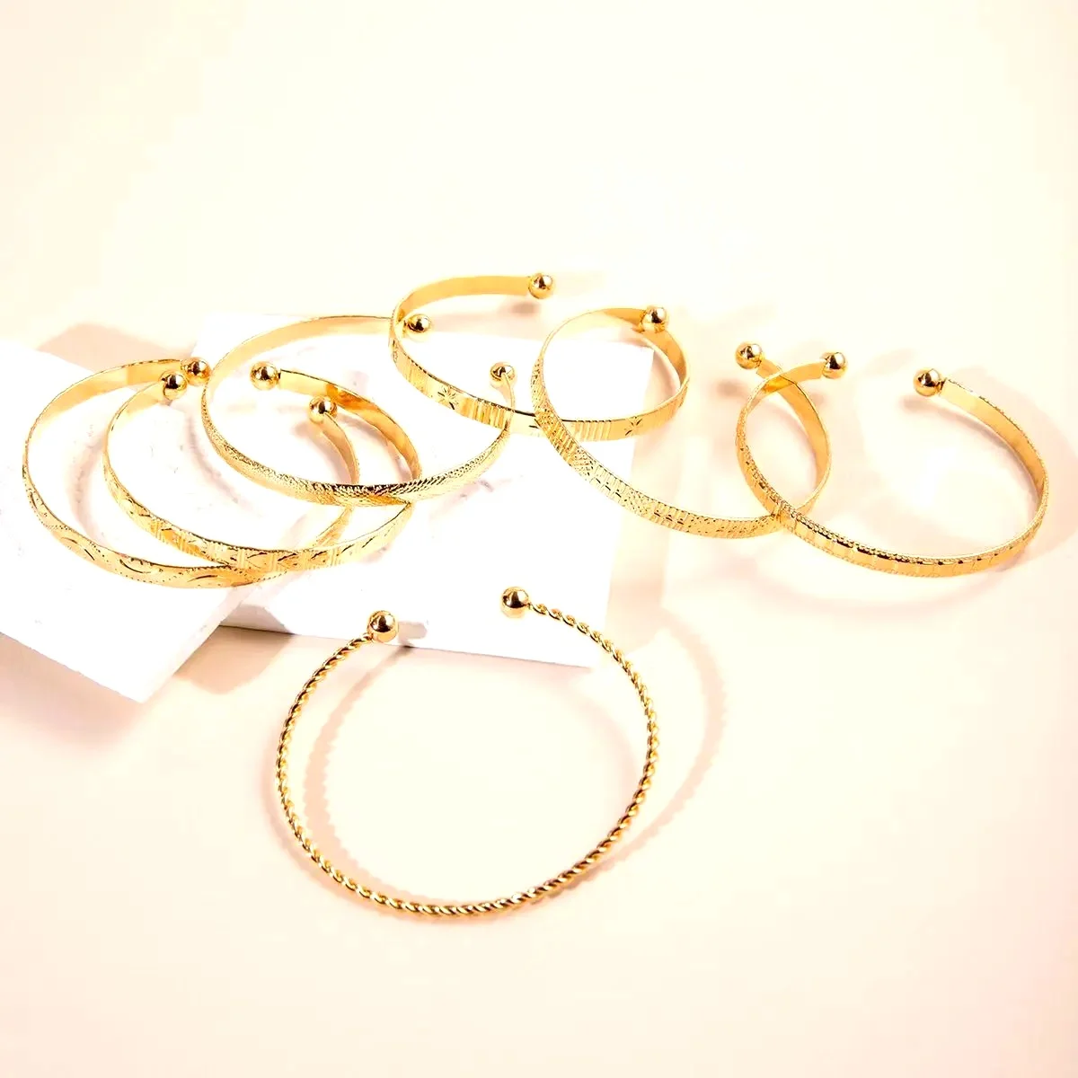 Boho Multi Pattern Engraved Open Cuff Stackable Bangles 7 Pack, Gold Silver Two Tone Minimalist Bracelets Fashion Beach Vacation Wrist Jewelry for Women