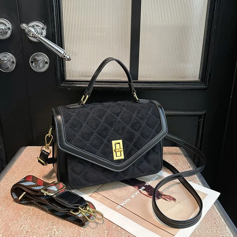 

Женская сумка через плечо из кожи премиум-класса с модным повседневным элегантным стилем в Париже ​