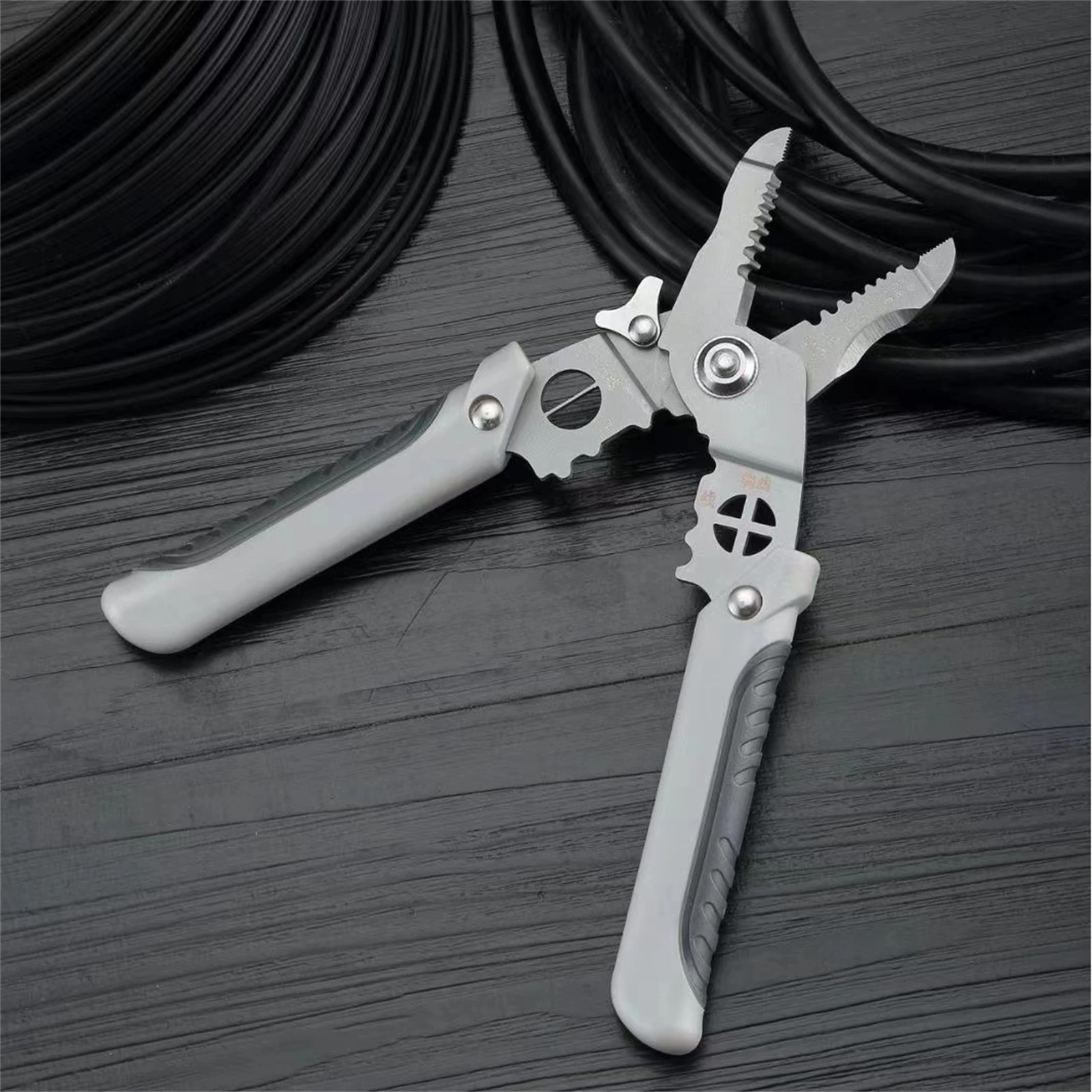 Multifunctional Cable Cutter Plier Professional Multi-Purpose Electrical Wire Stripper Suitable for Worker Construction Motor