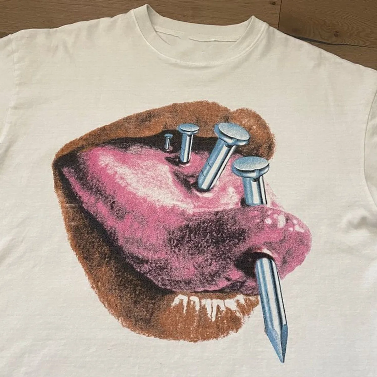 

Summer 2025 New Style Pierced Tongue Art Tee Dark Aesthetic T-shirt Man Women Sport Casual Breathable Cotton Fashion Clothes